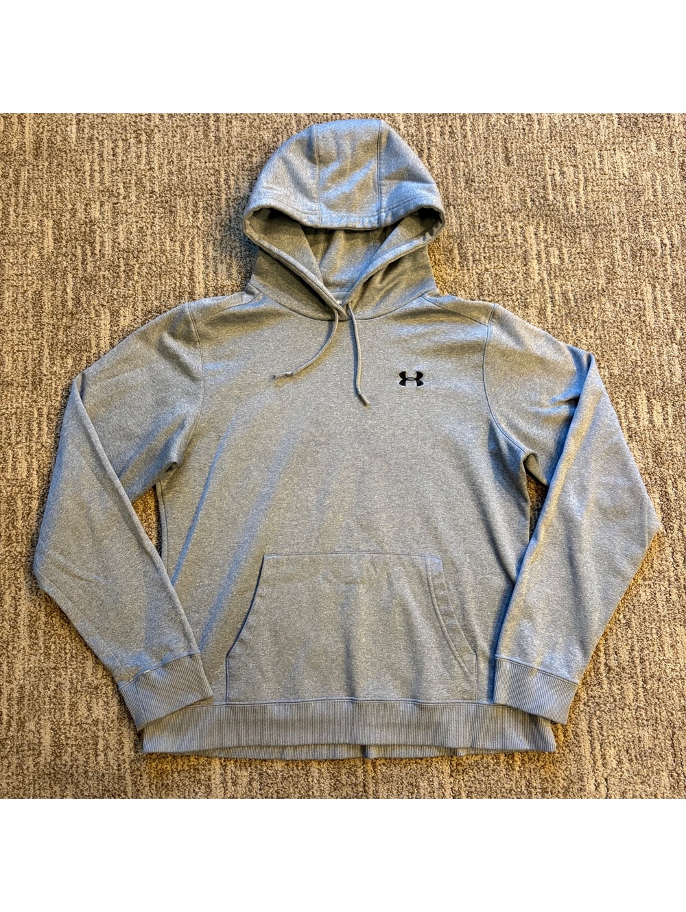Under Armour women’s gray hoodie hooded sweatshirt size Medium
